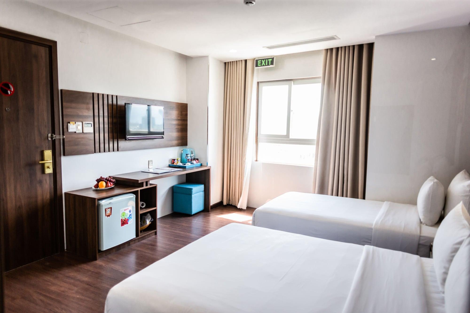 Gold Hotel Da Nang By Haviland Εξωτερικό φωτογραφία