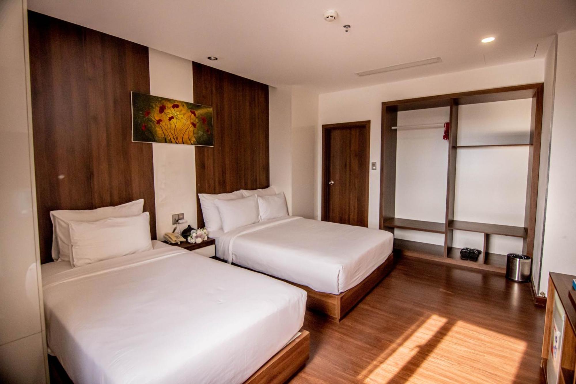 Gold Hotel Da Nang By Haviland Εξωτερικό φωτογραφία