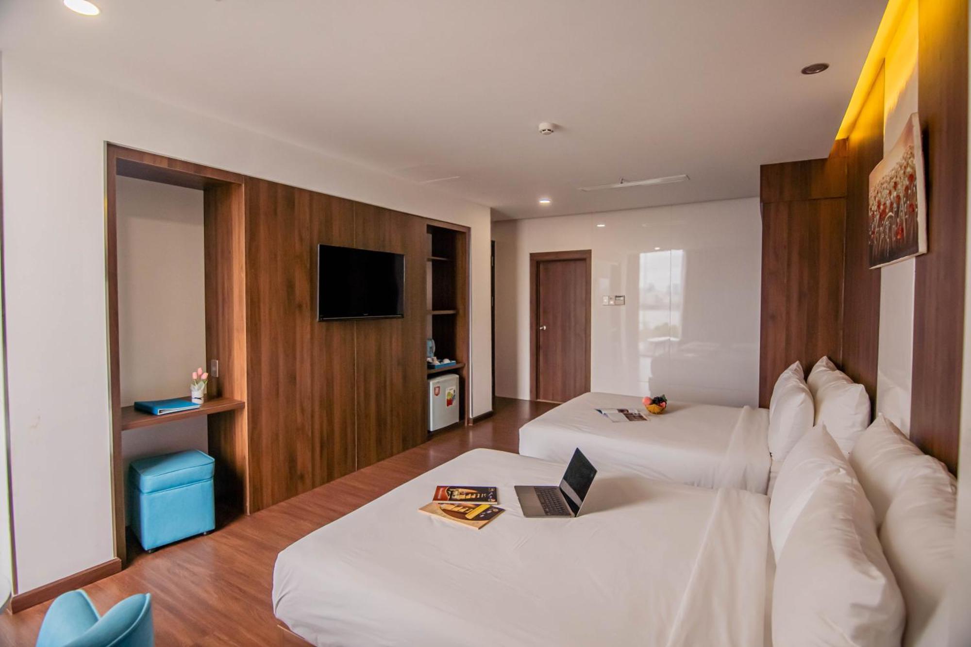 Gold Hotel Da Nang By Haviland Εξωτερικό φωτογραφία